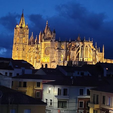 Апартаменты Catedral De Leon II Экстерьер фото